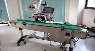 双面贴标机用途