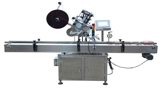 贴标机在各行业中的应用