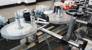 高速贴标机，让企业迈向智能化