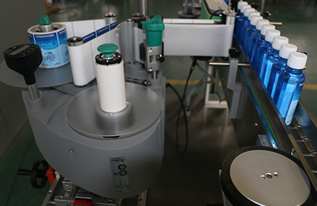 立式圆形罐子贴标机 立式圆形罐子贴标机