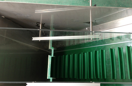 卧式香肠贴标机