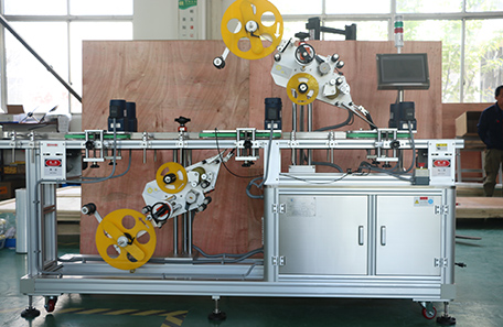 罐/瓶上下面贴标机 罐/瓶上下面贴标机