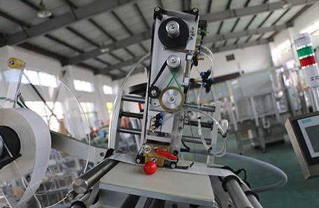 袋子上下面贴标机 袋子上下面贴标机