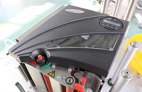 面包称重打印贴标机 面包称重打印贴标机