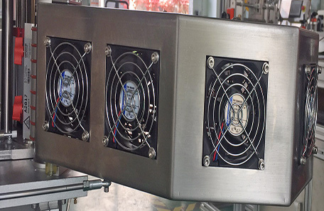 轮胎打印贴标机