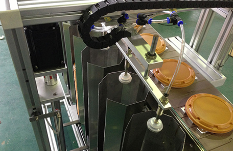 自动上下料贴标机 自动上下料贴标机