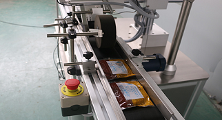 浙江贴标机对于生产企业发展的重要性！