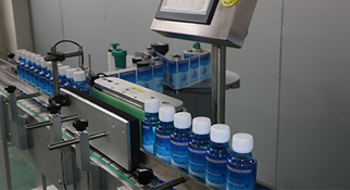 玻璃瓶贴标机在行业中的发展以及出现断标现象的解决办法！