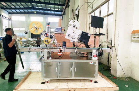 定制型平面打印和预制贴标机