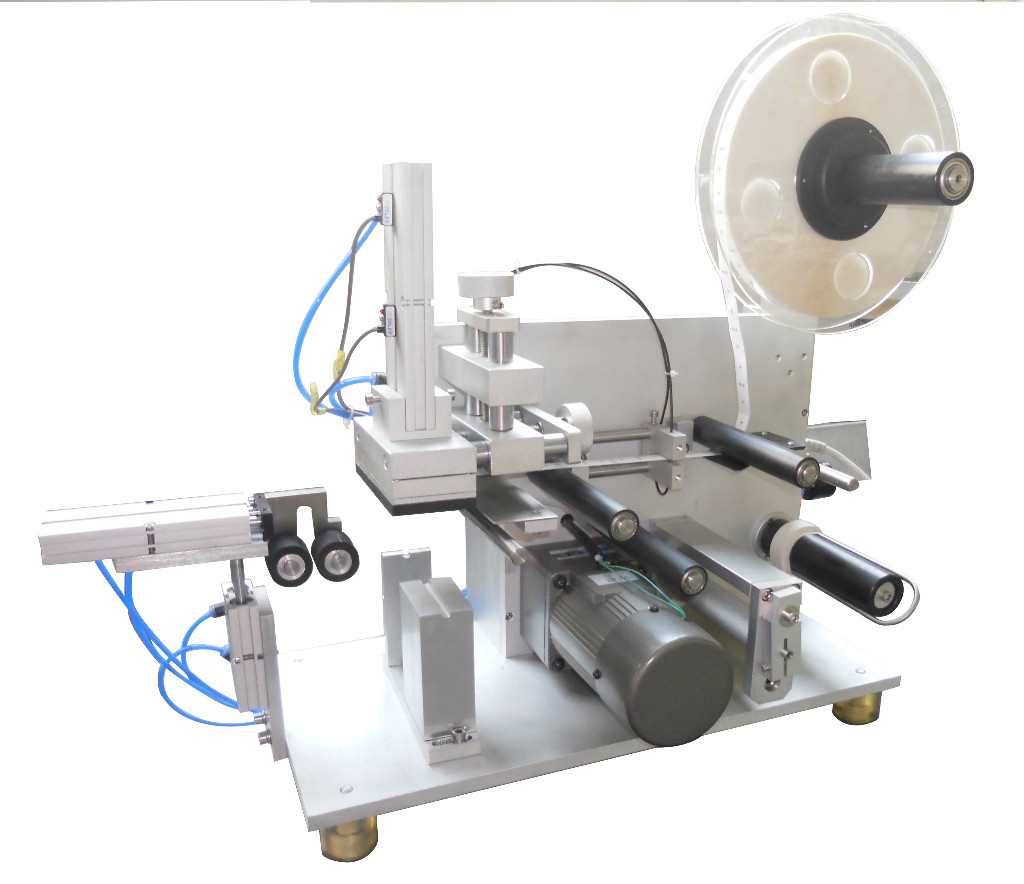 哪些因素决定贴标机的性能好坏 哪些因素决定贴标机的性能好坏