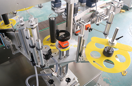 上海全自动贴标机